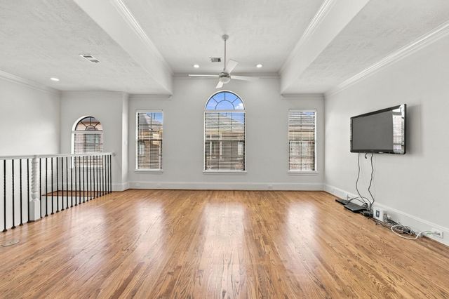 1354 Studer Street, Houston, TX 77007