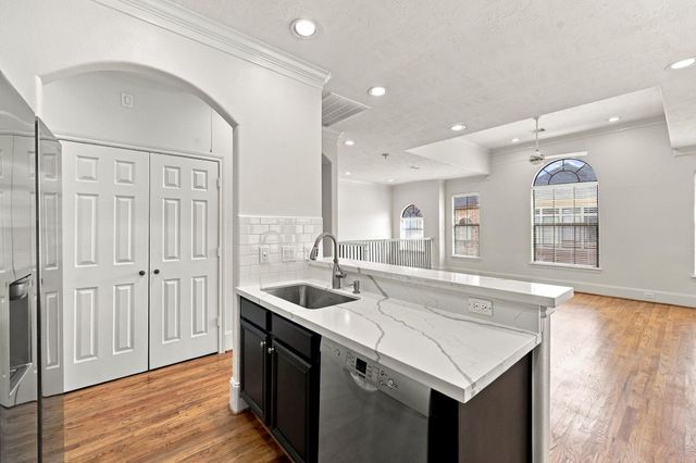 1354 Studer Street, Houston, TX 77007