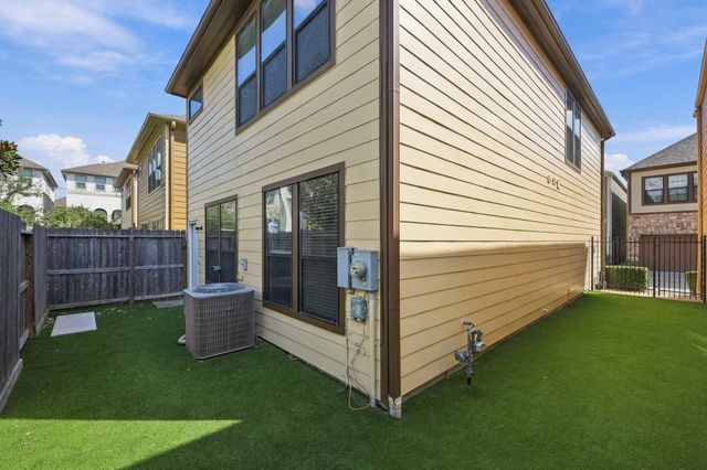 1354 Studer Street, Houston, TX 77007
