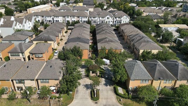 1354 Studer Street, Houston, TX 77007