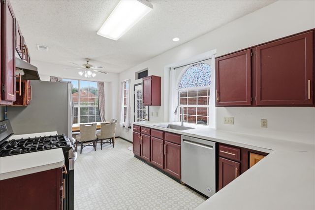 6517 White Oak Drive, Rowlett, TX 75089