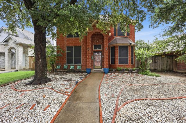6517 White Oak Drive, Rowlett, TX 75089