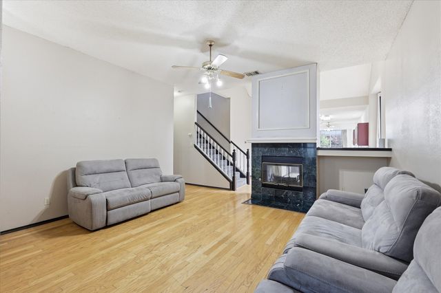 6517 White Oak Drive, Rowlett, TX 75089