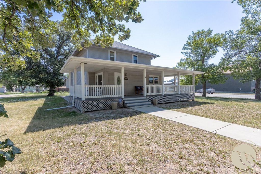 301 1st Avenue, Laurel, MT 59044 photo 2
