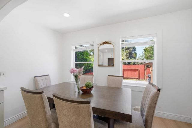 5745 Holway Court, Oakland, CA 94621