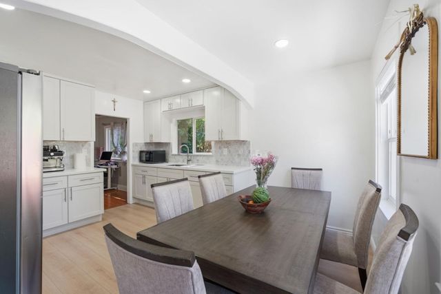 5745 Holway Court, Oakland, CA 94621