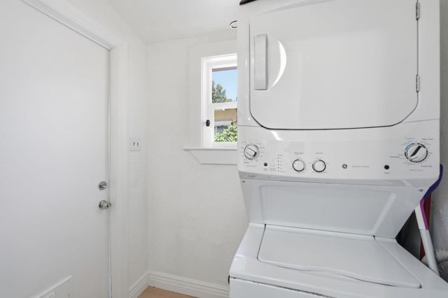 5745 Holway Court, Oakland, CA 94621