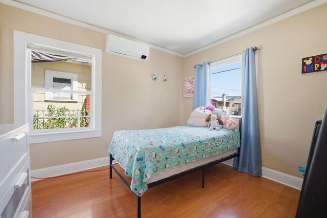 5745 Holway Court, Oakland, CA 94621