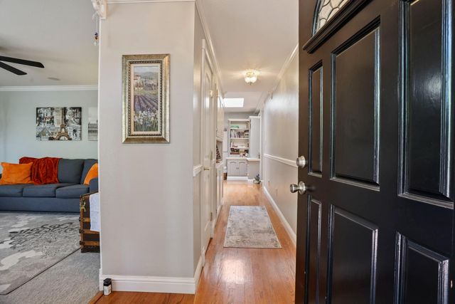 806 S Mills Ave, Lodi, CA 95242
