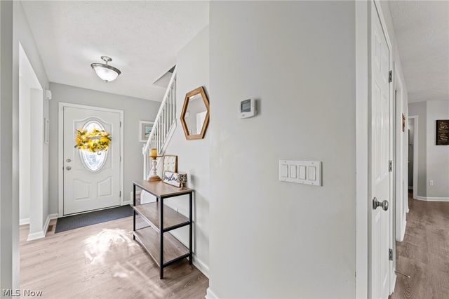 10447 Dogwood Drive, Aurora, OH 44202