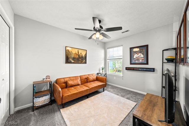 10447 Dogwood Drive, Aurora, OH 44202