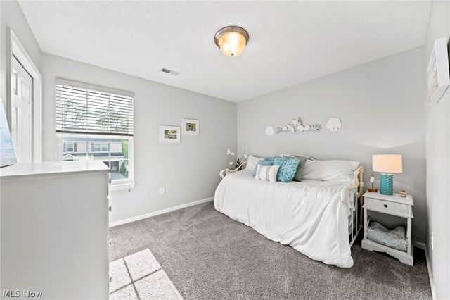 10447 Dogwood Drive, Aurora, OH 44202