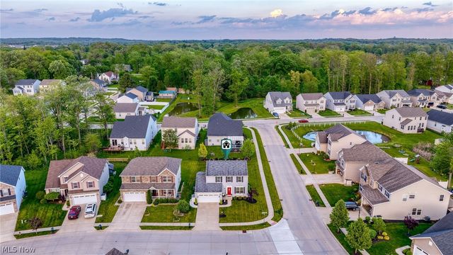 10447 Dogwood Drive, Aurora, OH 44202