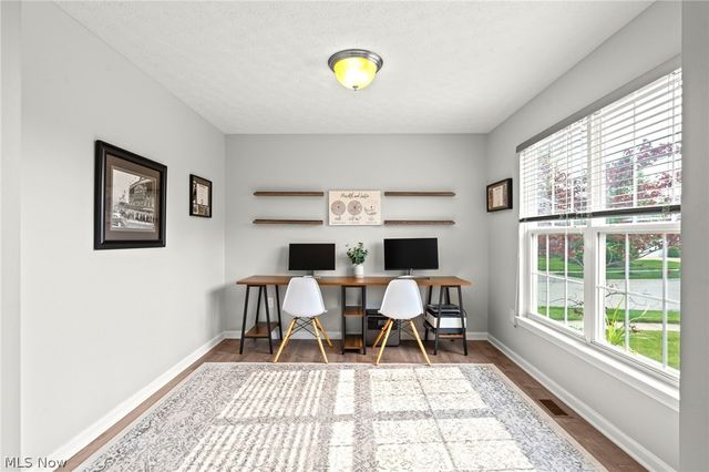 10447 Dogwood Drive, Aurora, OH 44202