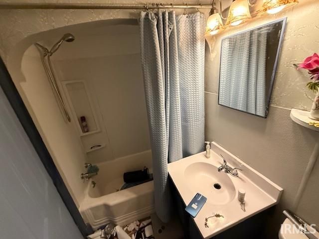 617 Portage Avenue, South Bend, IN 46616