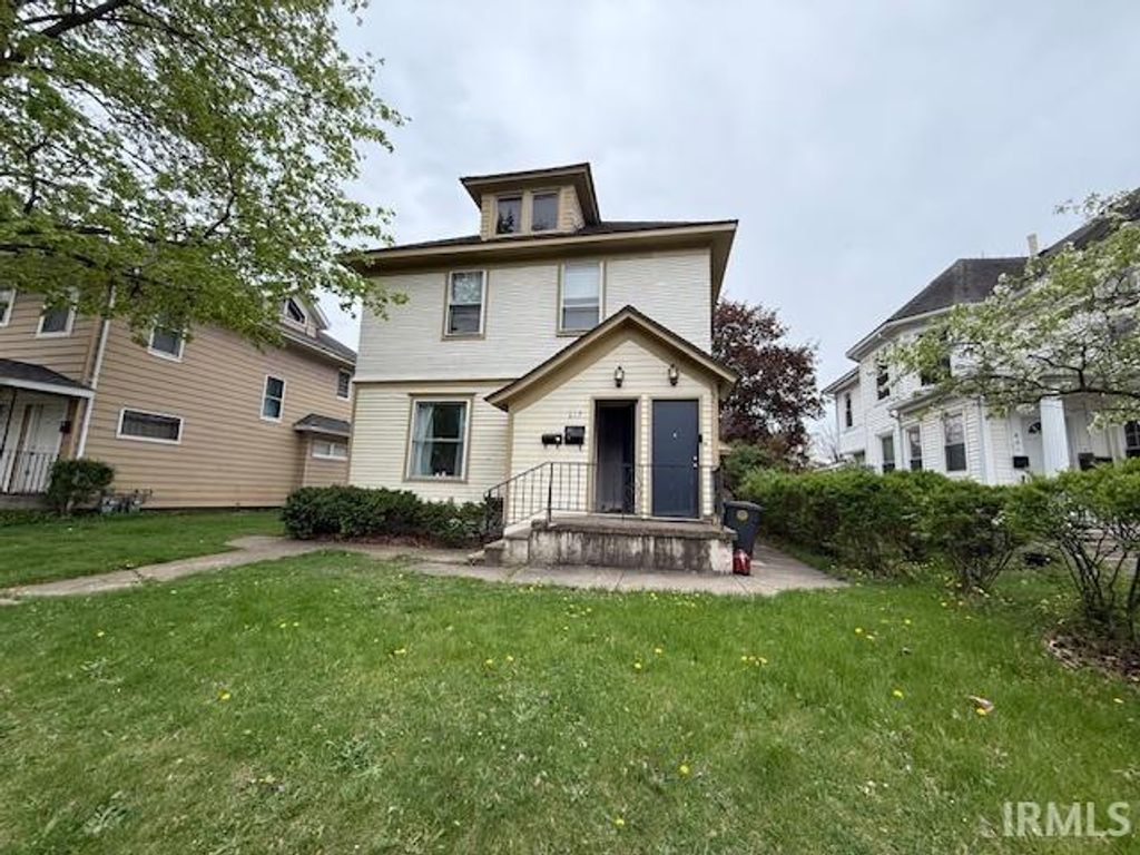 617 Portage Avenue, South Bend, IN 46616