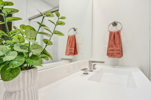 4401 STONE MOUNTAIN PKY, Columbia, MO 65201