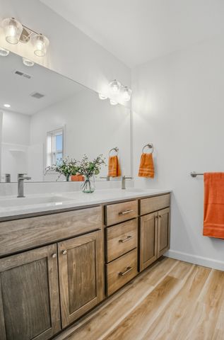 4401 STONE MOUNTAIN PKY, Columbia, MO 65201