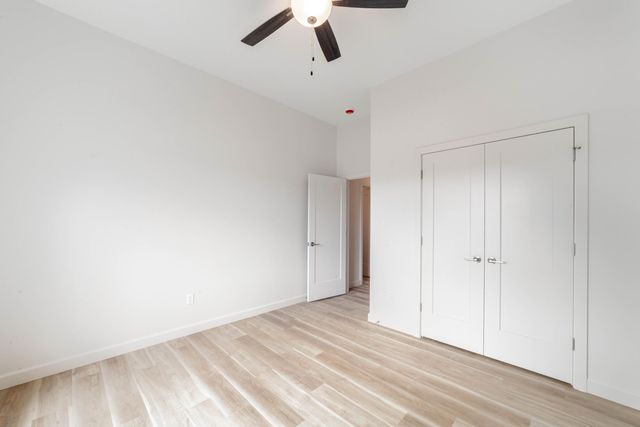 4401 STONE MOUNTAIN PKY, Columbia, MO 65201