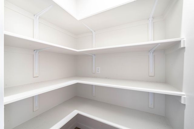 4401 STONE MOUNTAIN PKY, Columbia, MO 65201