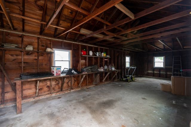 45 Howe St, Quincy, MA 02169