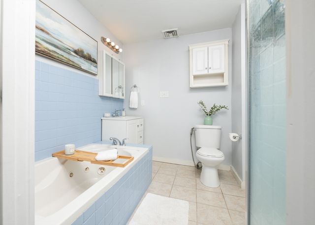 45 Howe St, Quincy, MA 02169