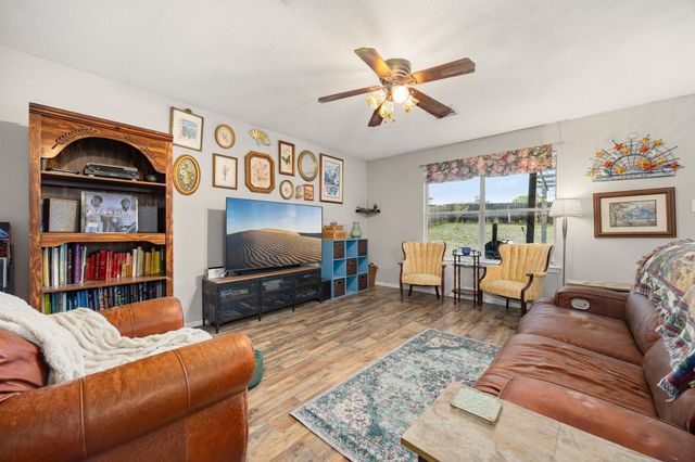 137 Sawgrass CIR, Kyle, TX 78640