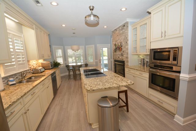 403 Lumber River Rd., Myrtle Beach, SC 29588