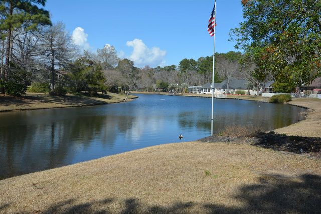 403 Lumber River Rd., Myrtle Beach, SC 29588