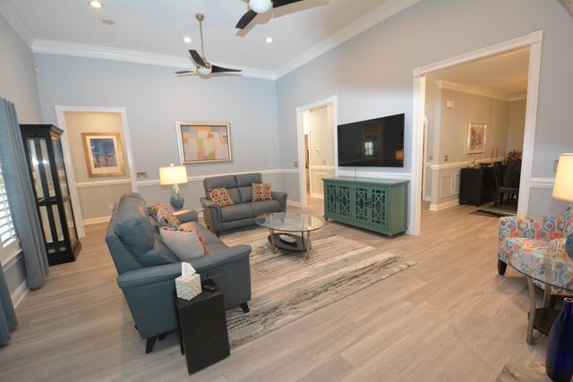 403 Lumber River Rd., Myrtle Beach, SC 29588