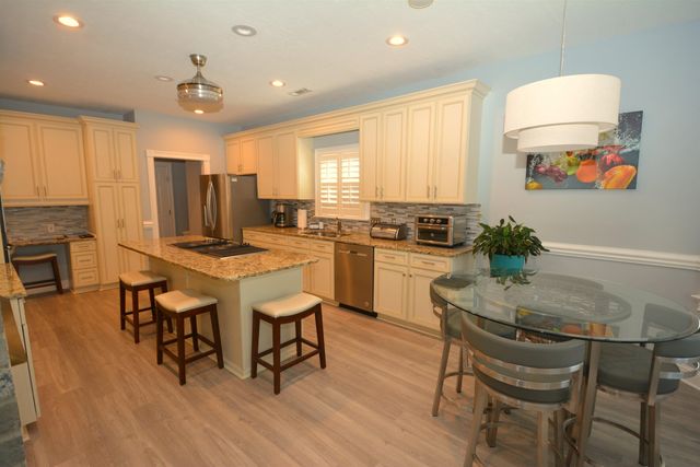 403 Lumber River Rd., Myrtle Beach, SC 29588