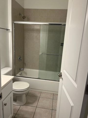 2853 N Pulaski Road 2S, Chicago, IL 60641
