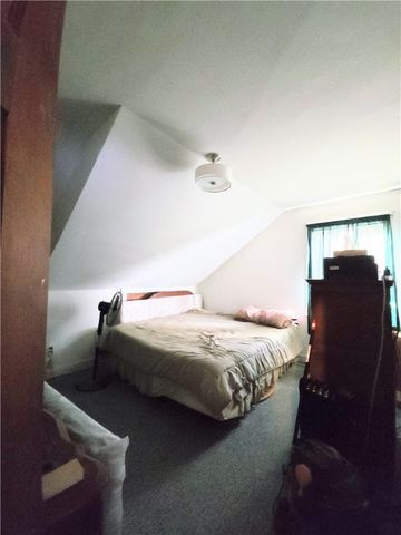 73 Old Fort Road, Newport, RI 02840