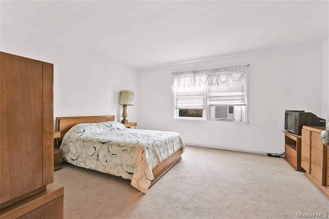 84-92A Austin Street, Kew Gardens, NY 11415