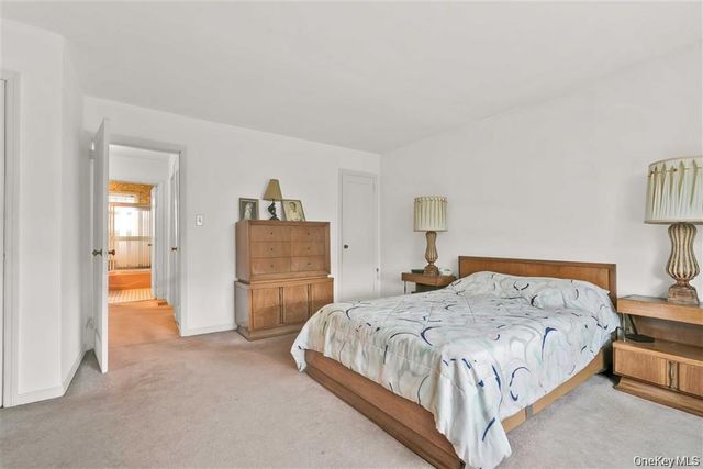 84-92A Austin Street, Kew Gardens, NY 11415