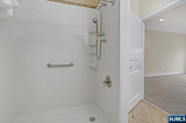 5 Tenakill Park 212, Cresskill, NJ 07626