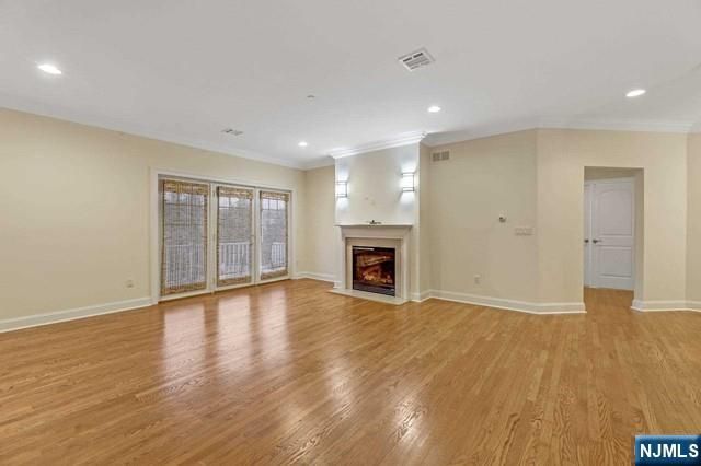 5 Tenakill Park 212, Cresskill, NJ 07626