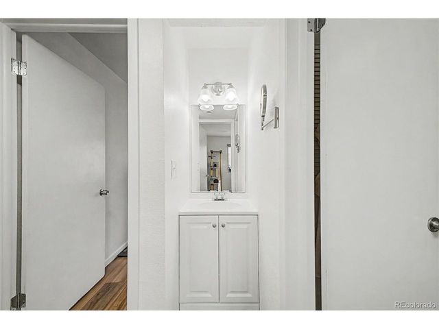 333 W Lehow Ave 13, Englewood, CO 80110