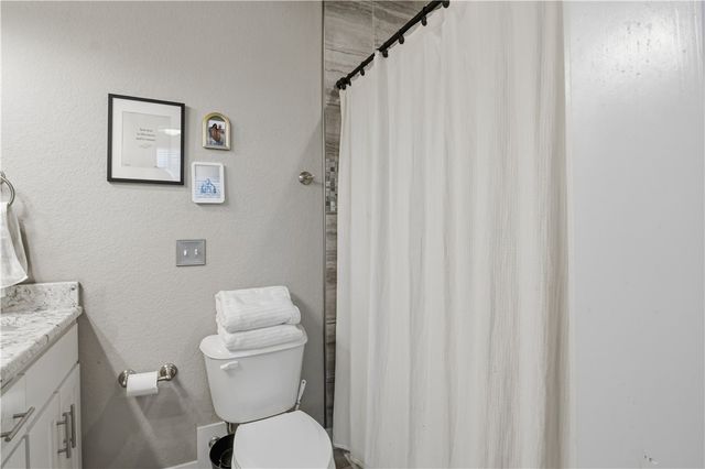 1997 S Florida Way, Fayetteville, AR 72701