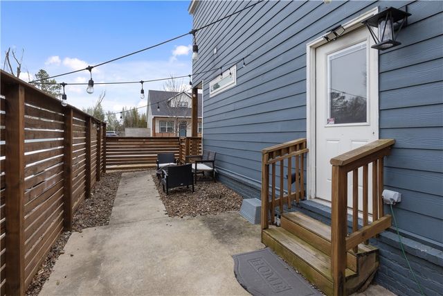 1997 S Florida Way, Fayetteville, AR 72701