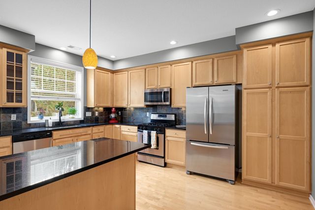 11343 Stratton Avenue 214, Eden Prairie, MN 55344