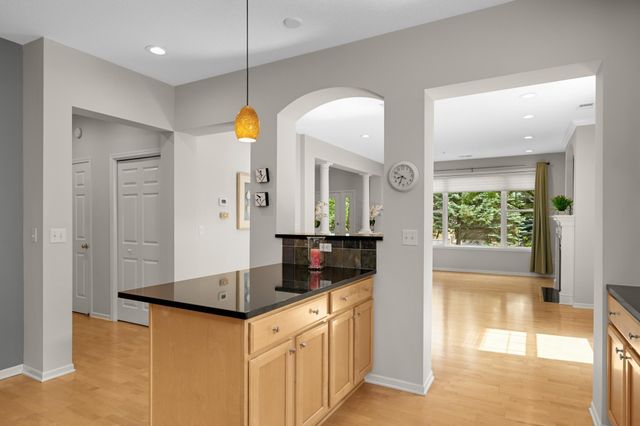 11343 Stratton Avenue 214, Eden Prairie, MN 55344