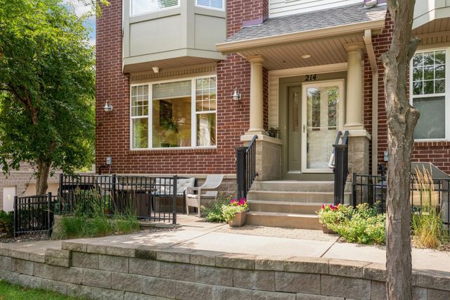 11343 Stratton Avenue 214, Eden Prairie, MN 55344