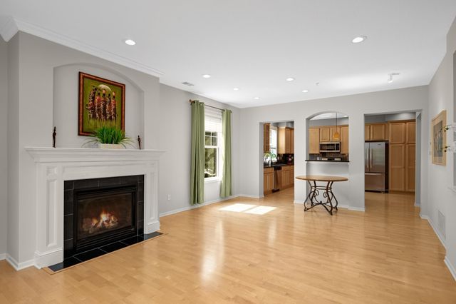 11343 Stratton Avenue 214, Eden Prairie, MN 55344