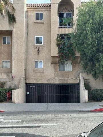 6100 Rugby 113, Huntington Park, CA 90255