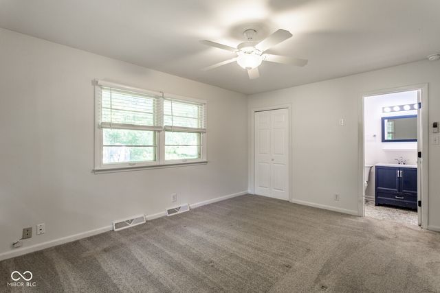 9514 Haverstick Road, Indianapolis, IN 46240
