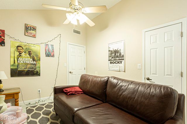 1123 NIGHT HAWK Drive, El Paso, TX 79912