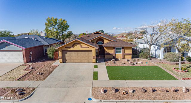 1123 NIGHT HAWK Drive, El Paso, TX 79912