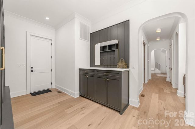 9119 Summer Club Road, Charlotte, NC 28277