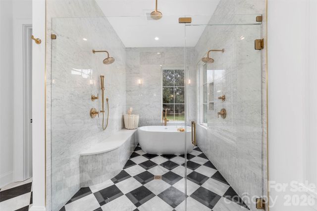 9119 Summer Club Road, Charlotte, NC 28277